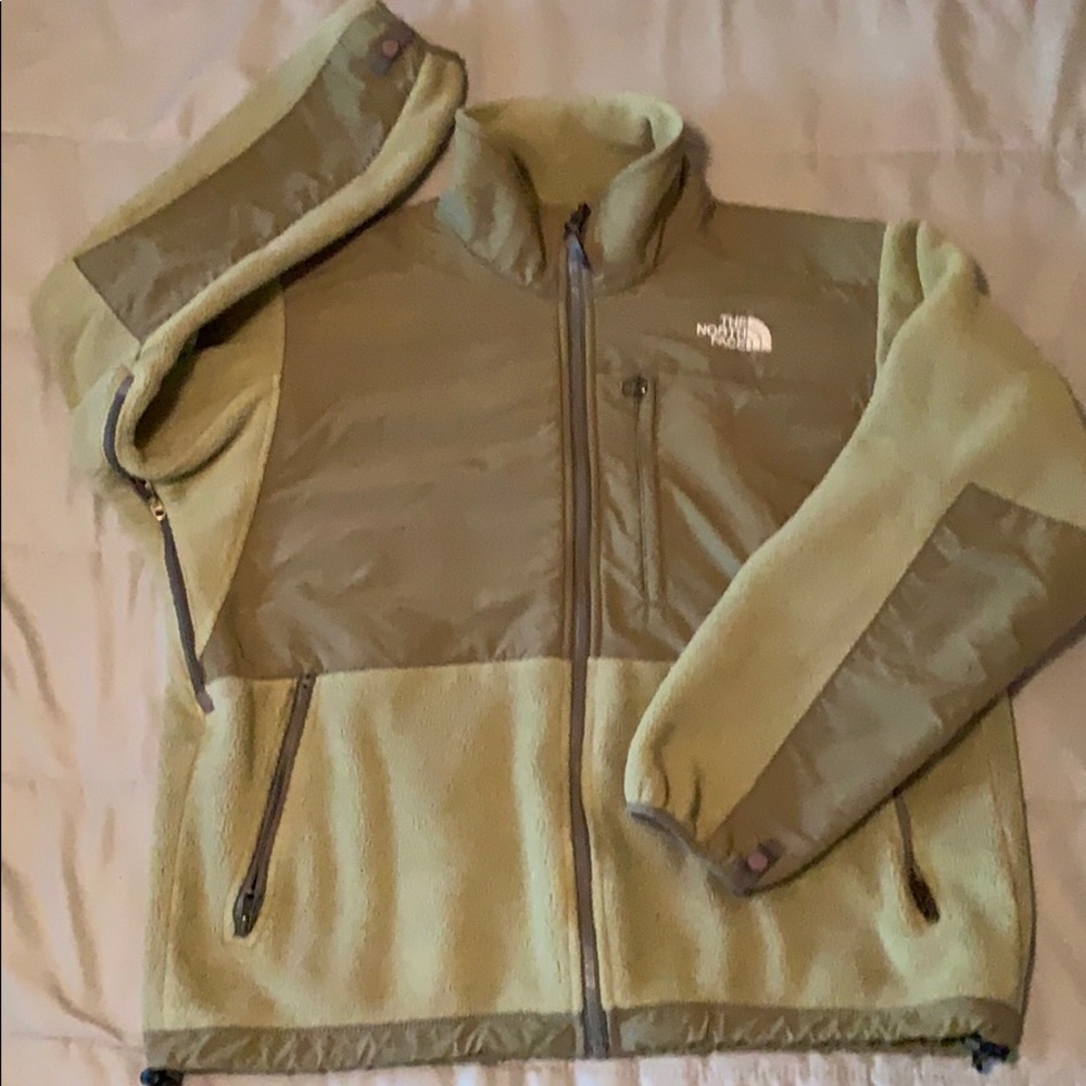 Jacket. 💃🏾💃🏾💃🏾SOLD SOLD SOLD💃🏾💃🏾💃🏾